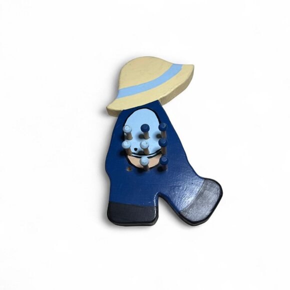 Handmade Peg Game - Picture 1 of 2